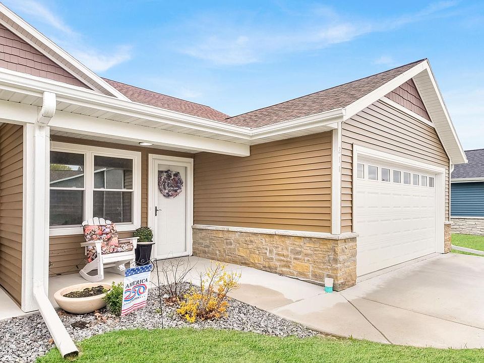 1st image of 211 Edenview LANE