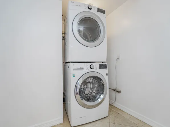 1322 East 14th Street image 27 of 31