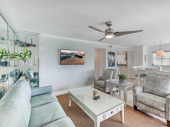 4th image of 6500 Estero Blvd #301A