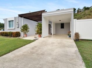 1820570 N 6713401w Urb Veredas De Rio Gdn, Rincon, PR 00677