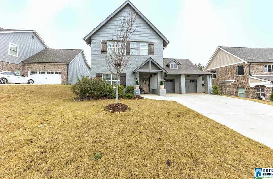 1st image of 184 Lake Chelsea Dr