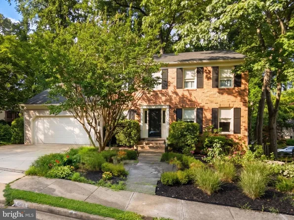 15723 Brandywine Rd, Dumfries, VA 22025