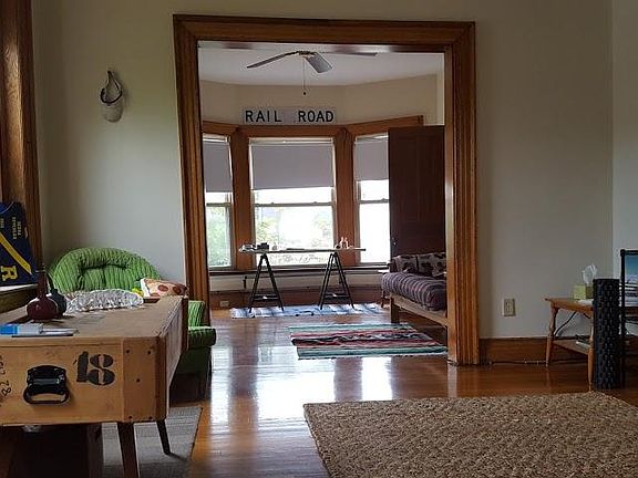 2nd image of 721 Elmwood Ave APT 3