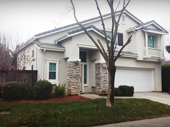 2nd image of 4005 Parkstone Ln