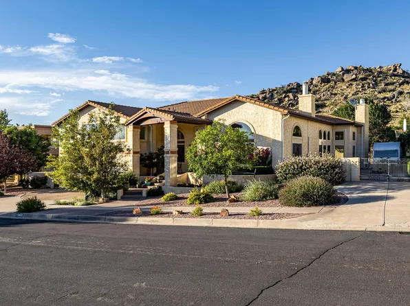 14021 Wind Mountain Rd NE, Albuquerque, NM 87112