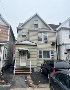 4434 Carpenter Avenue, Bronx, NY, 10470