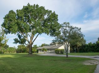 6748 Whispering Pines Rd, Orlando, FL 32824