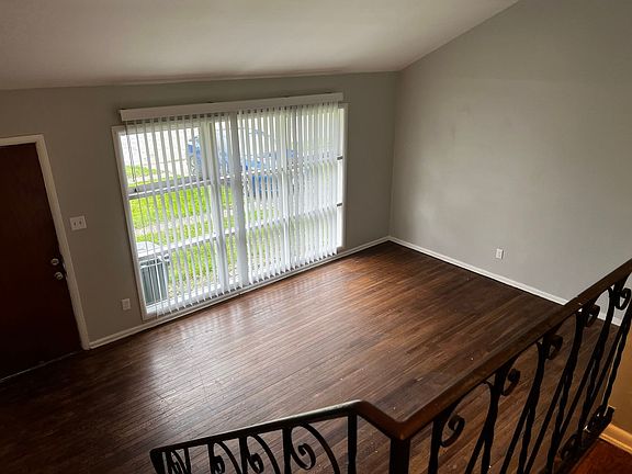 3rd image of 1133 Billie Dr