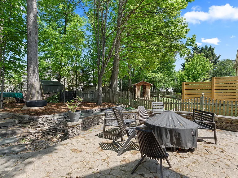 43340 Wintersrun Ct — Photo 36