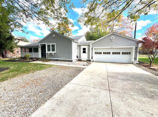 6823 Fry Rd, Middleburg Heights, OH 44130