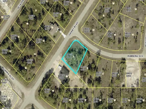 1036 Manning Street E, Lehigh Acres, FL 33974