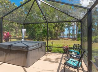 817 SE Streamlet Ave, Port Saint Lucie, FL 34983
