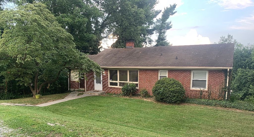 2435 Kessler Rd NE - Property Image
