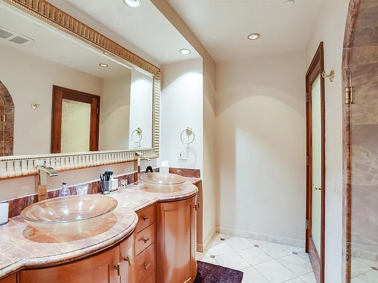 200 Harbor Dr #1502 — Photo 17