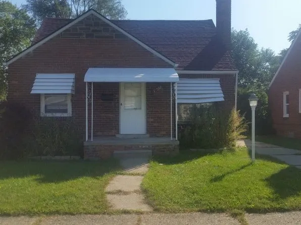19572 Strasburg St, Detroit, MI 48205