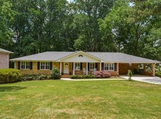 2420 Robert Nash Ct, Tucker, GA 30084