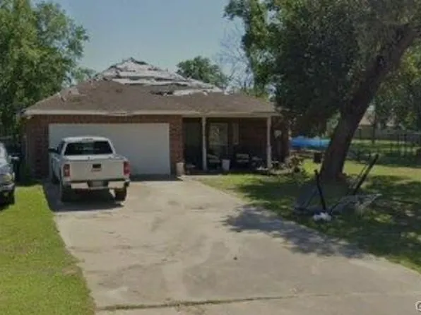 579 Gateway Dr, Lake Charles, LA 70611