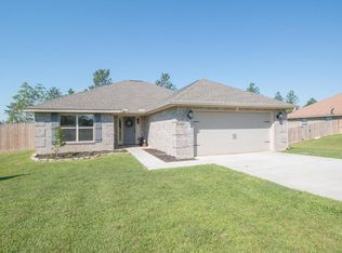 21681 W Edgewood Dr, Saucier, MS 39574