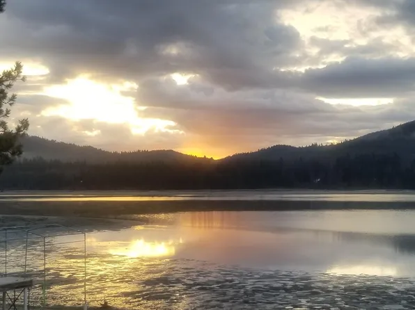 170 Flatwater Ln, Sandpoint, ID 83864