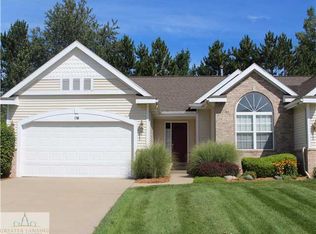 1700 N Crystal Cv, Haslett, MI