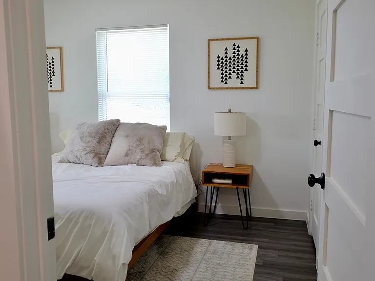 1401 Marcus Pl #B — Photo 26