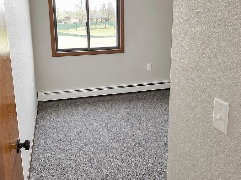 318 Spruce St — Photo 7