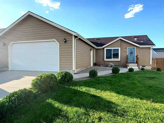 2nd image of 1413 Osprey Dr