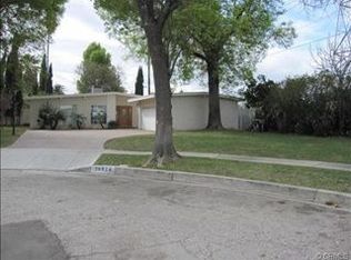18824 Ingomar St, Reseda, CA 91335