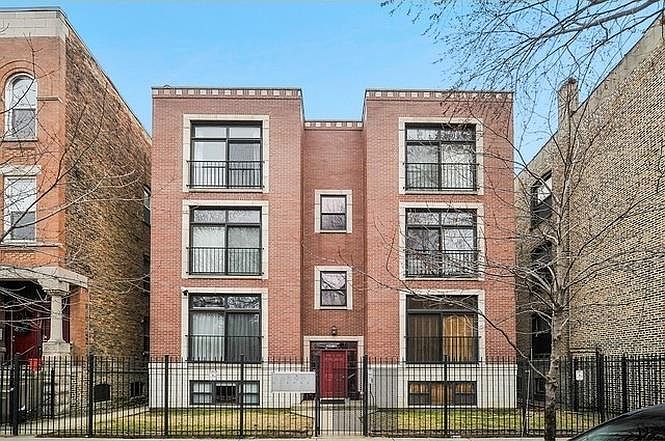 1st image of 2617 W Evergreen Ave #1W