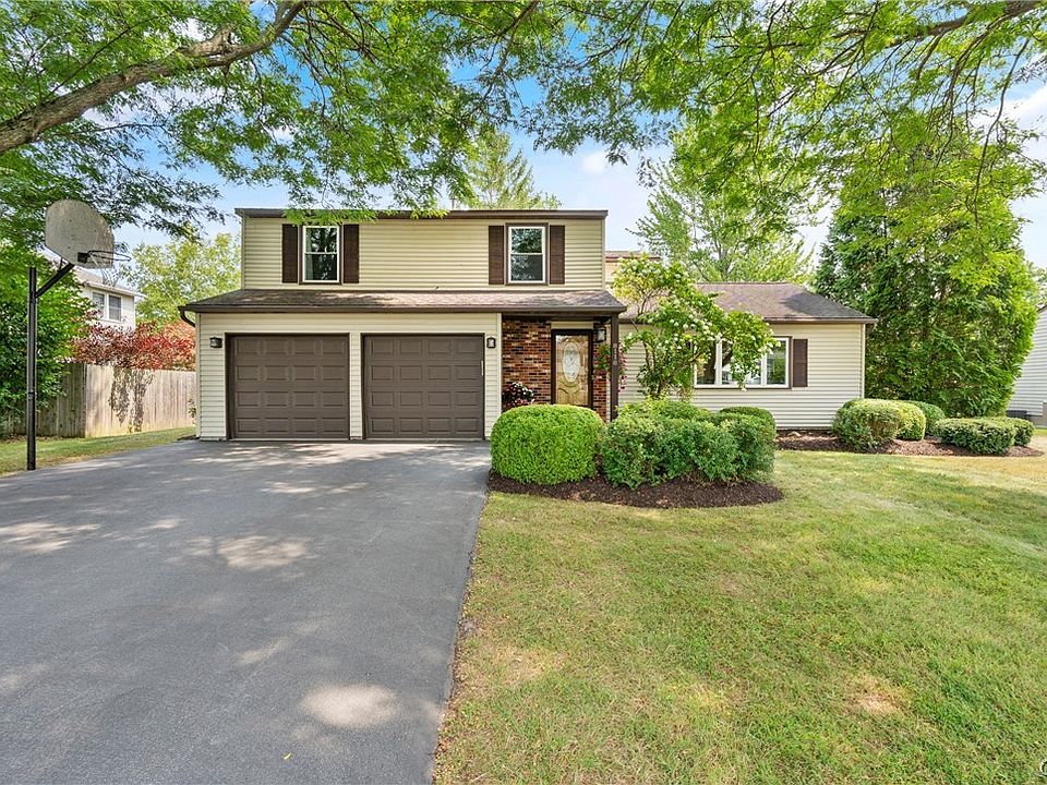 1st image of 8118 Sloop Dr