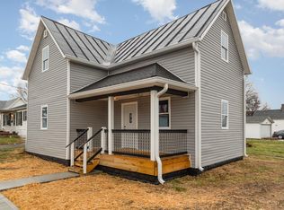 119 S Grove St, Blanchester, OH 45107