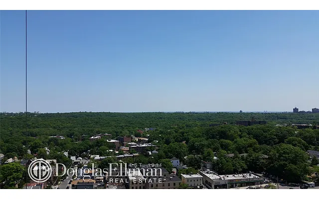 Sold by Douglas Elliman | media 8