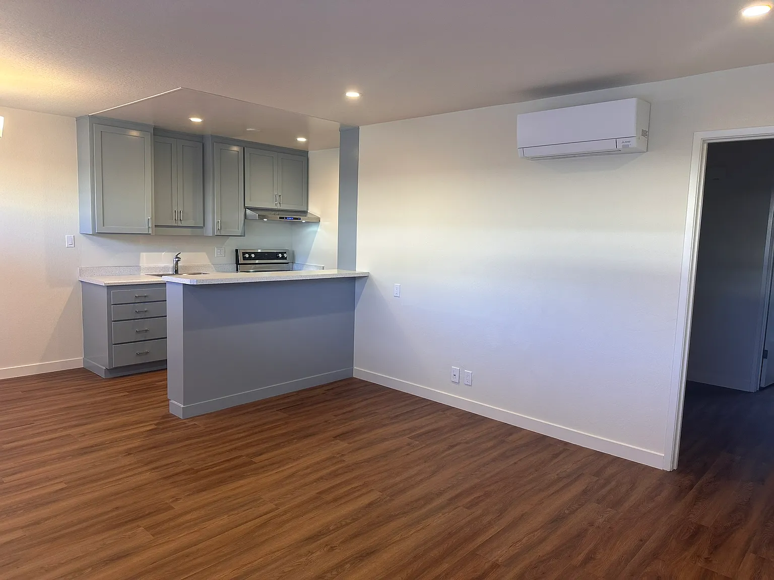 1 bed, 616 sqft, $1,800 — Photo 4