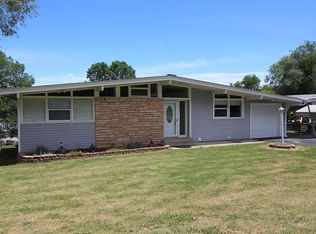 330 Becker Dr, Festus, MO 63028