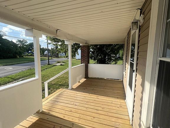 2nd image of 2349 Elyria Ave