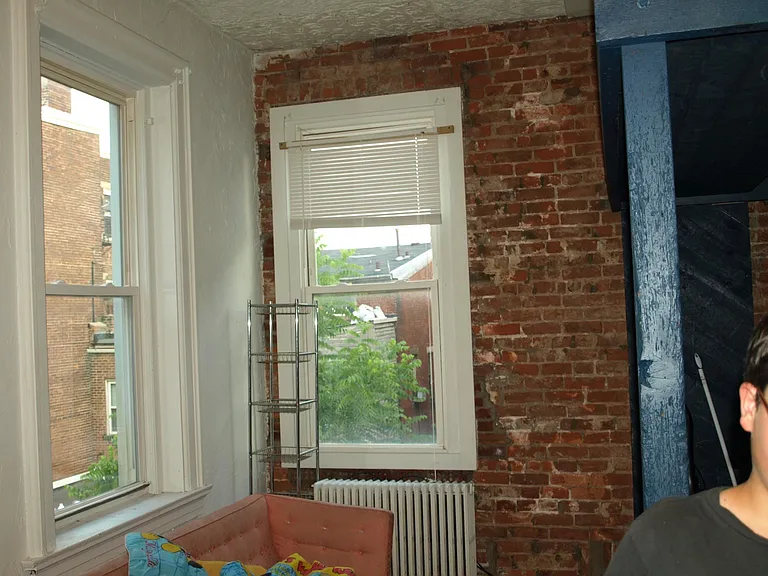 347 Calhoun St #3R — Photo 9