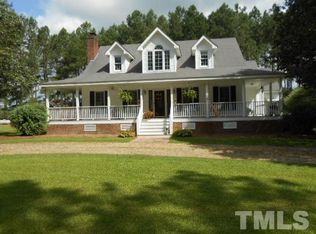 200 Lynch Rd, Selma, NC 27576