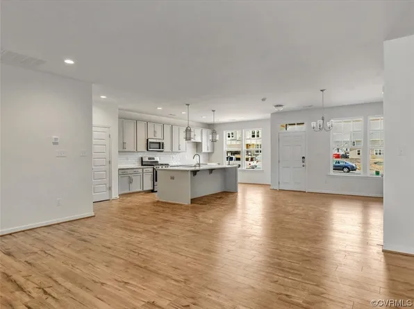 7034 Rivermere Lane Gln, Allen, VA 23059