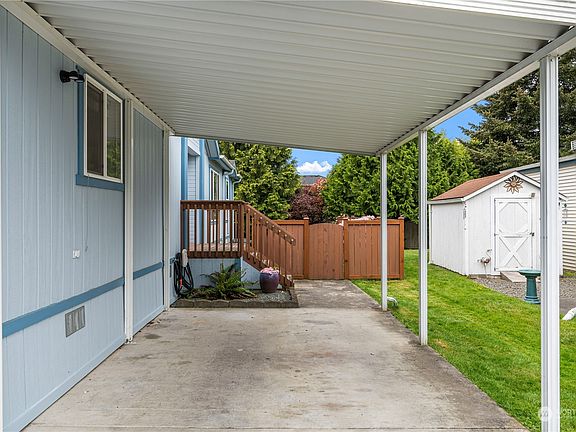 4th image of 5711 100th Street NE #13