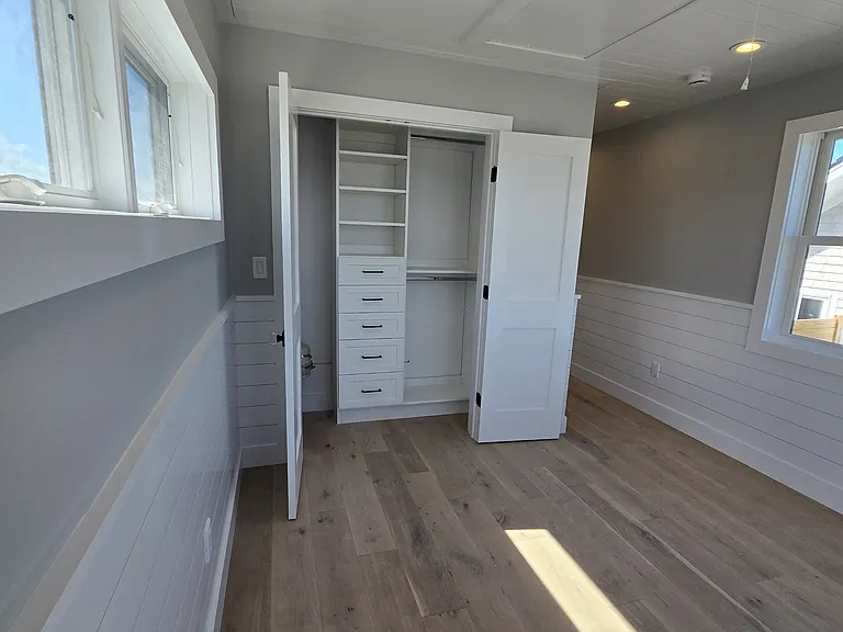 1 Tilden Ave — Photo 16