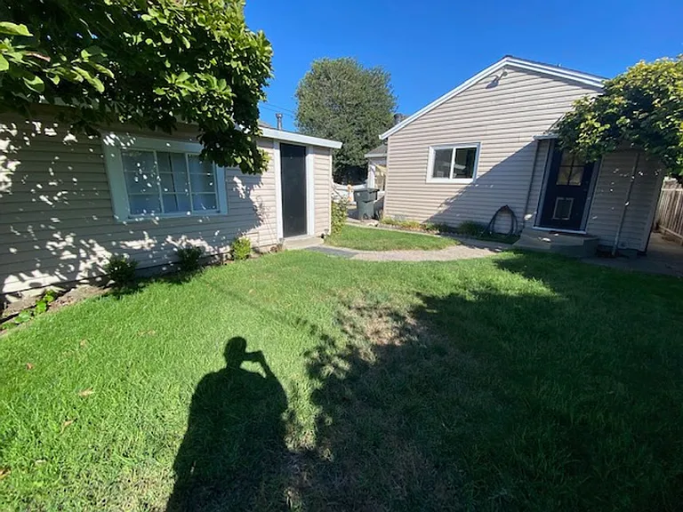 32 Alameda Ave — Photo 21