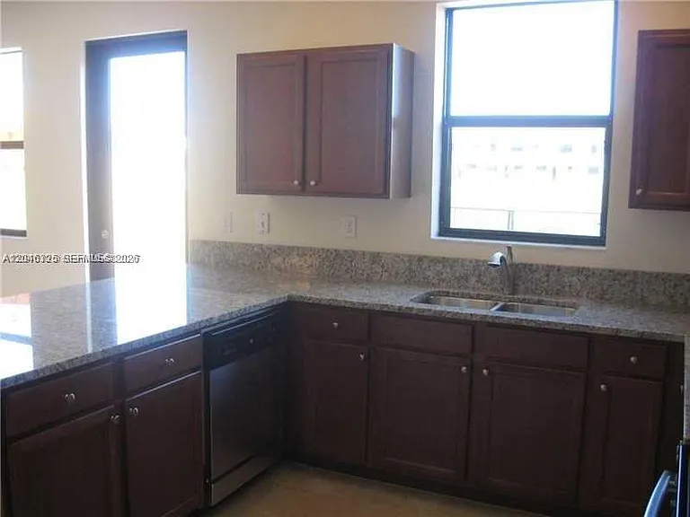 16585 SW 42nd Way #0 — Photo 7