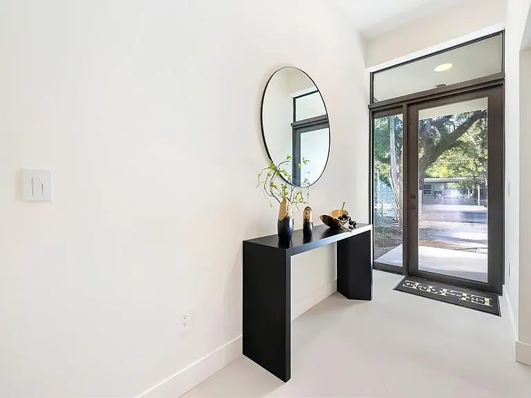 3073 Hibiscus St — Photo 15