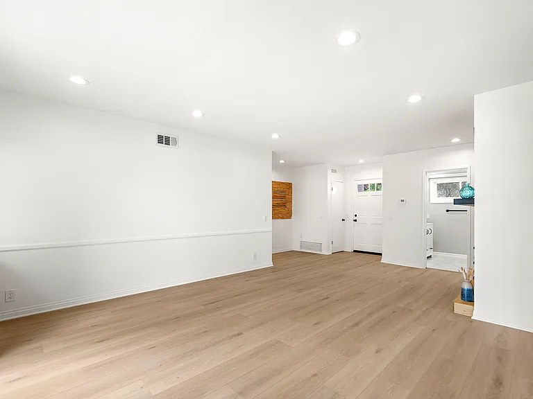 516 Venado Vista Dr — Photo 2
