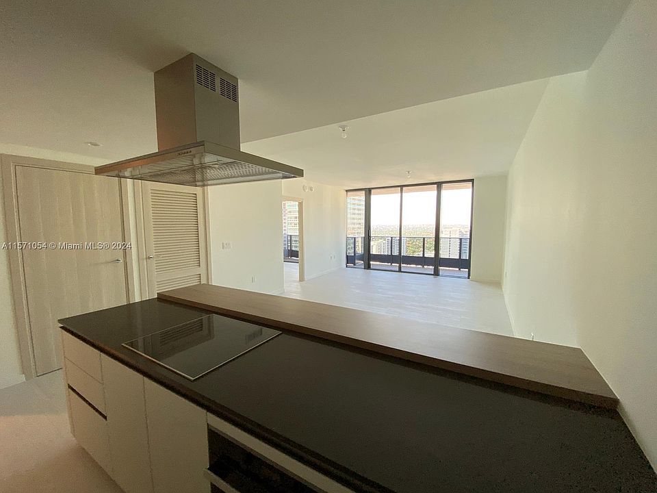 1st image of 1000 Brickell Plz #3008