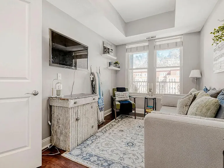 620 Main St N #311 — Photo 5