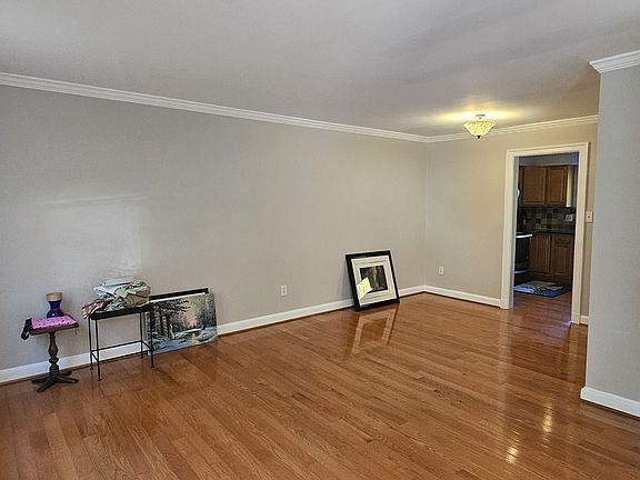 4th image of 3122 Bayswater Ct