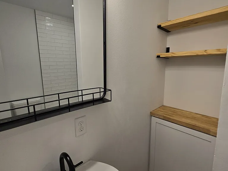 502 Pearl St #1 — Photo 28