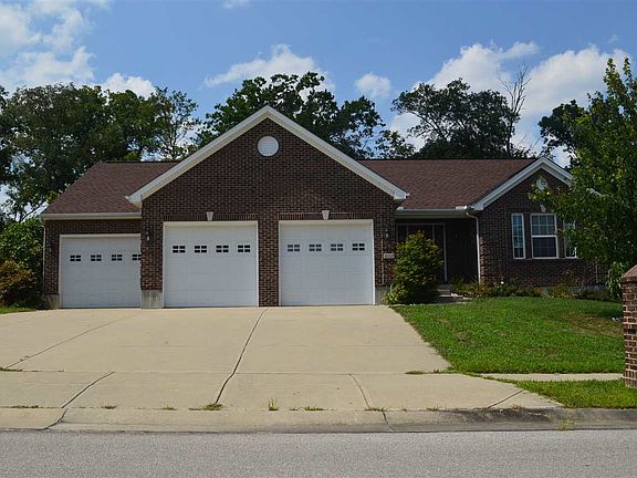 2nd image of 2095 Madison Dr