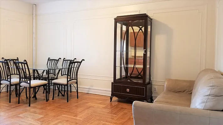 Rented by null | media 12